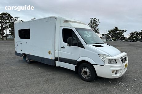 White 2009 Mercedes-Benz Sprinter OtherCar 518CDI LWB