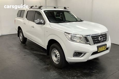 White 2020 Nissan Navara Dual Cab Pick-up RX (4X2)