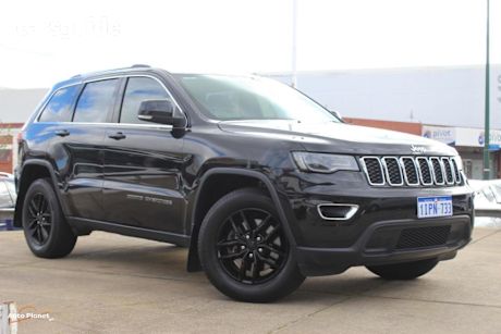 Black 2017 Jeep Grand Cherokee Wagon Laredo (4X2)