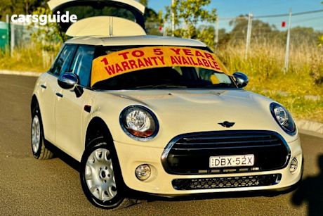White 2015 Mini Cooper Hatchback ONE 5D Hatch