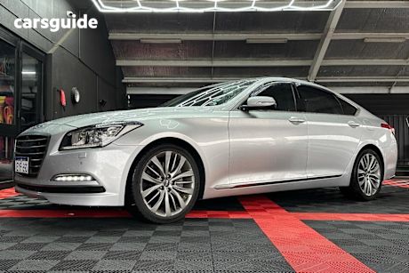 Silver 2016 Hyundai Genesis Sedan (ultimate Pack)