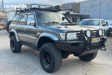 Green 2001 Nissan Patrol Wagon TI (4X4)