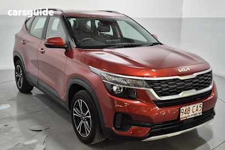 Orange 2021 Kia Seltos Wagon S (fwd)