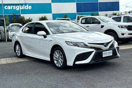 White 2021 Toyota Camry Sedan Ascent Sport Hybrid