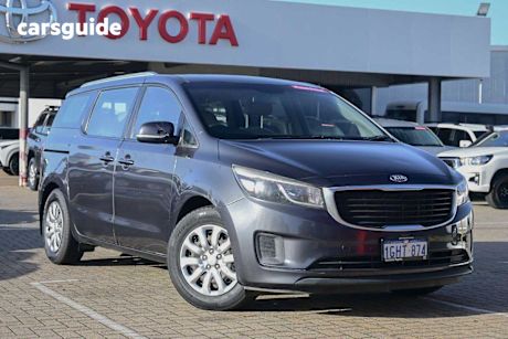 Grey 2017 Kia Carnival Wagon S