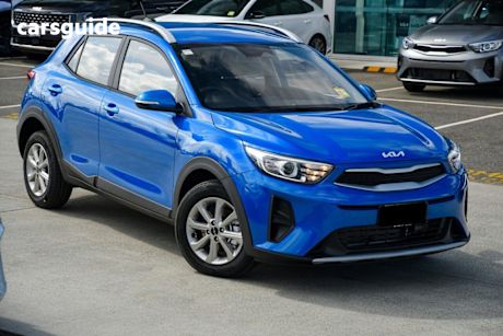 Blue 2024 Kia Stonic Wagon S