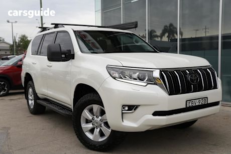 White 2019 Toyota Prado Wagon