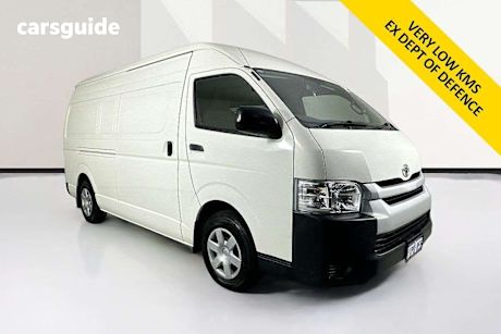 White 2016 Toyota Hiace Van Slwb
