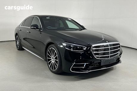 Black 2021 Mercedes-Benz S450 Saloon 4Matic (hybrid)