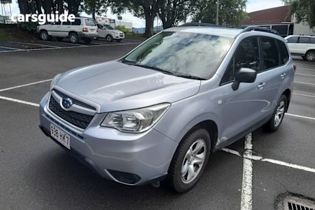 Silver 2014 Subaru Forester Wagon 2.5I