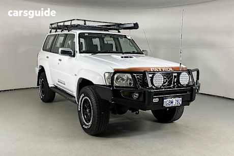 White 2008 Nissan Patrol Wagon ST (4X4)
