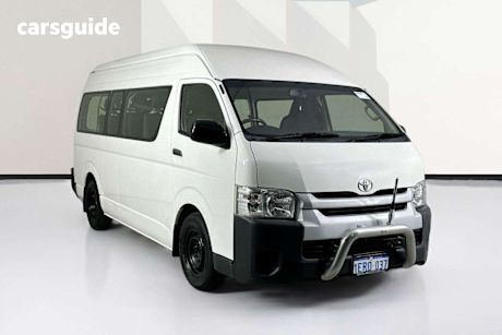 White 2015 Toyota Hiace Bus Commuter