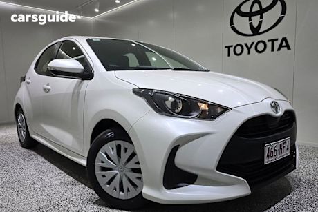 White 2021 Toyota Yaris OtherCar ASCENT SPORT F