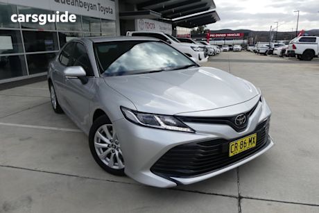 Silver 2019 Toyota Camry Sedan Ascent