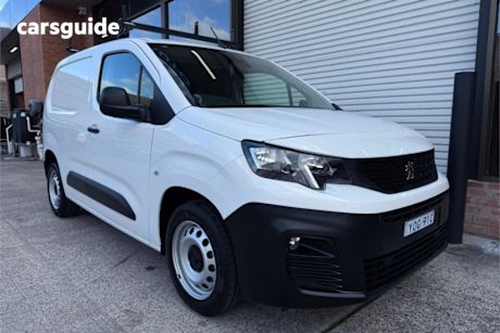 White 2020 Peugeot Partner Van 110 THP Standard (L1)