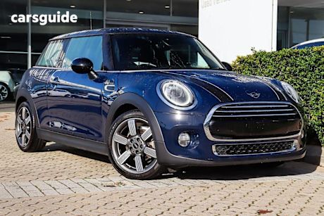 Blue 2019 Mini Cooper Hatchback 3D Hatch