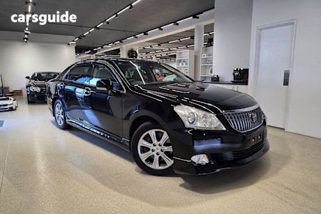 Black 2009 Toyota Crown Sedan MAJESTA G Type F Package URS206 (ZX001318)