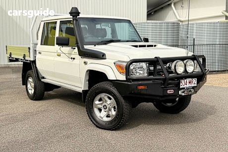 White 2019 Toyota Landcruiser Double Cab Chassis GXL (4X4)