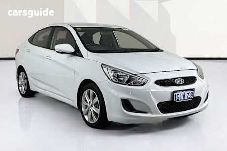 White 2017 Hyundai Accent Sedan Sport