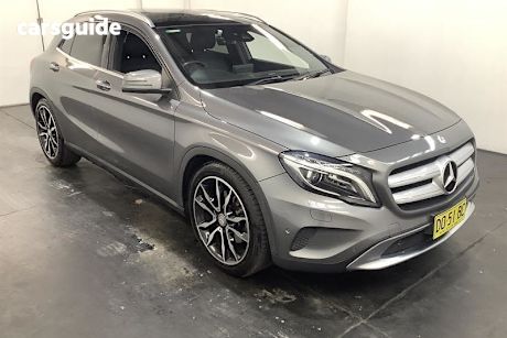 Grey 2016 Mercedes-Benz GLA250 Wagon 4Matic