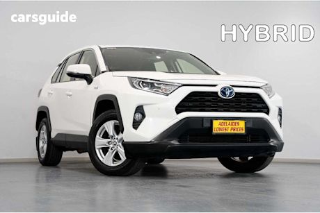 White 2020 Toyota RAV4 Wagon GX F