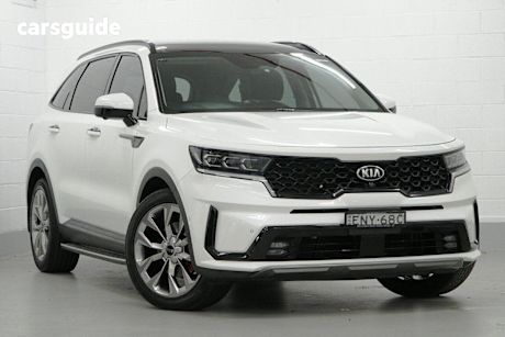 White 2021 Kia Sorento Wagon GT-LINE F