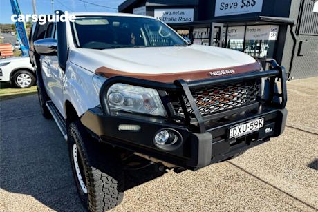 White 2018 Nissan Navara Ute Tray ST (4X4)