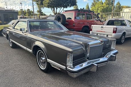 Grey 1978 Lincoln Continental Mark V Sedan