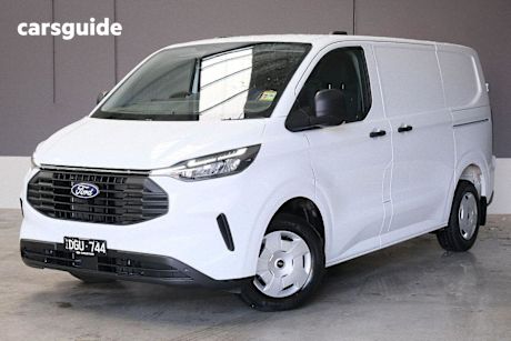 White 2024 Ford Transit Custom Commercial TREND 320S F