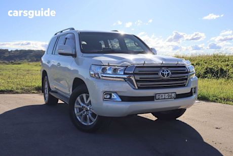 White 2018 Toyota Landcruiser Wagon VX (4X4)