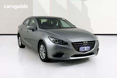 Silver 2014 Mazda 3 Sedan Maxx