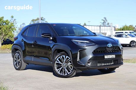 Black 2022 Toyota Yaris Cross Wagon URBAN F