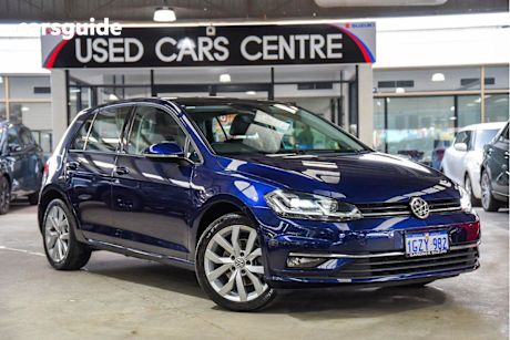 Blue 2018 Volkswagen Golf Hatchback 110 TSI Highline