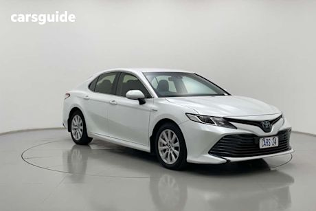 2018 Toyota Camry Sedan Ascent (hybrid)