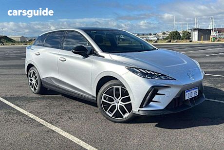 Silver 2024 MG MG4 Hatch Long Range 77 180kW