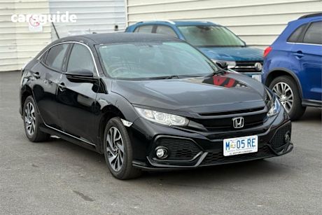 Black 2018 Honda Civic Hatchback VTI-S