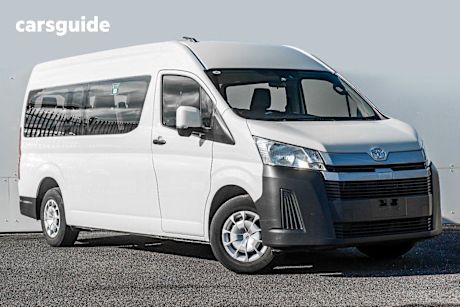 White 2019 Toyota Hiace Bus Commuter (12 Seats)