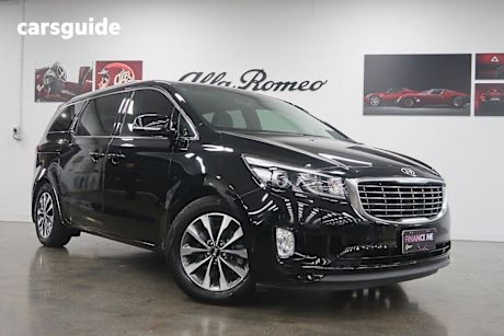 Black 2015 Kia Carnival Wagon SLI