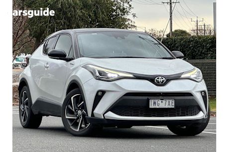 White 2022 Toyota C-HR SUV KOBA F