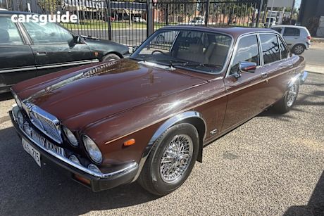 Brown 1983 Jaguar XJ6 Sedan 4.2