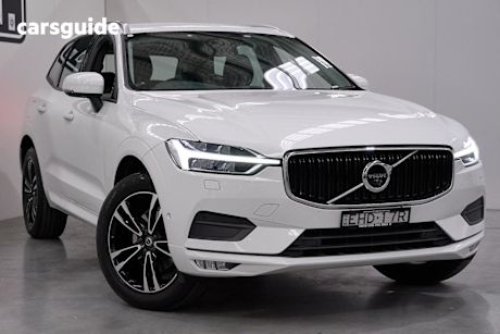 White 2019 Volvo XC60 Wagon D4 Momentum (awd)