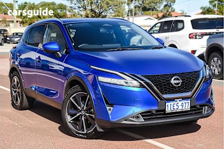 Blue 2023 Nissan Qashqai Wagon ST-L F