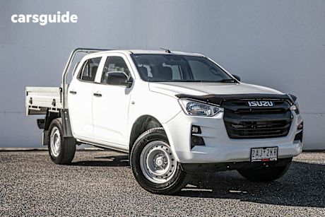 White 2023 Isuzu D-MAX Crew Cab Chassis SX (4X4)