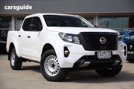 White 2023 Nissan Navara Dual Cab Pick-up SL (4X2)