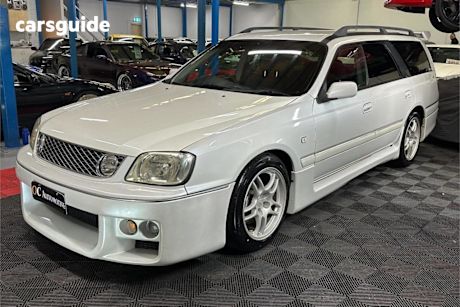 White 1997 Nissan Stagea Wagon 260RS