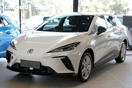White 2025 MG MG4 Hatchback Excite 51 125KW