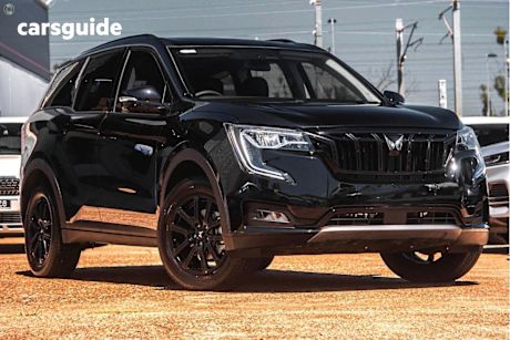 Black 2024 Mahindra XUV700 Wagon Black Edition