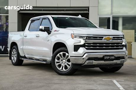 White 2024 Chevrolet Silverado Crew Cab Pickup 1500 LTZ Premium