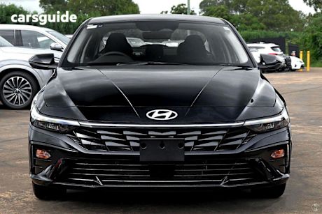 Black 2025 Hyundai I30 Sedan HEV 1.6P DCT