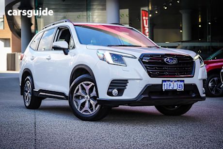 White 2023 Subaru Forester Wagon 2.5I (awd)